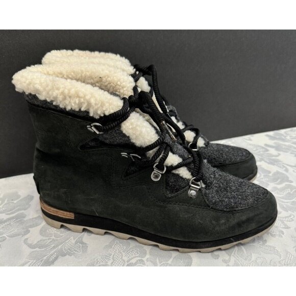 Sorel Size 9 Sneakchic Alpine Holiday Shearling Waterproof Cold Weather‎ Boots - Picture 1 of 16